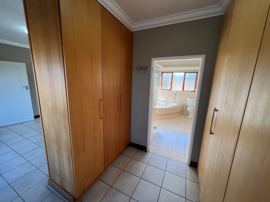 To Let 3 Bedroom Property for Rent in Wilkoppies North West